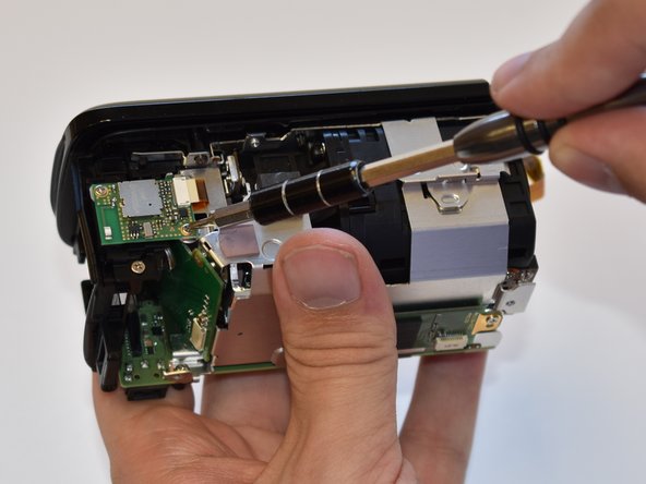 Canon Vixia HF R62 Display Panel Replacement, Internal Battery and SD Card Reader: crwdns2935265:016crwdnd2935265:03crwdnd2935265:03crwdne2935265:0