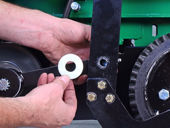 Classen Sod Cutter HSC18AHD 2018 Lower V-Belt Replacement: crwdns2935265:013crwdnd2935265:02crwdnd2935265:02crwdne2935265:0