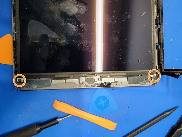 iPad 7 Cracked Digitizer Replacement, LCD Screen: crwdns2935265:05crwdnd2935265:02crwdnd2935265:03crwdne2935265:0