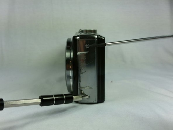 Panasonic Lumix DMC-ZS8 Screen Panel Replacement: crwdns2935265:06crwdnd2935265:02crwdnd2935265:03crwdne2935265:0