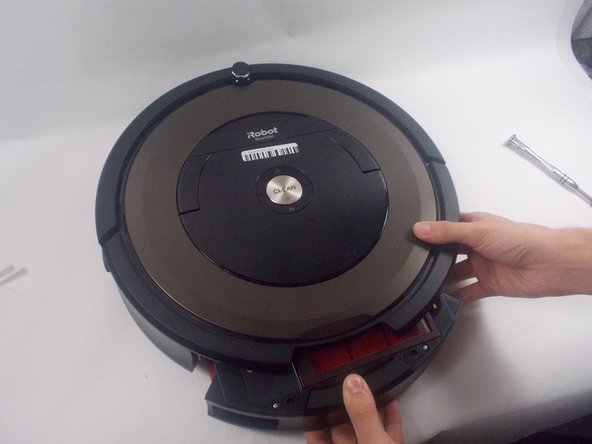 iRobot Roomba 890 Charging Contacts Replacement: crwdns2935265:05crwdnd2935265:02crwdnd2935265:02crwdne2935265:0