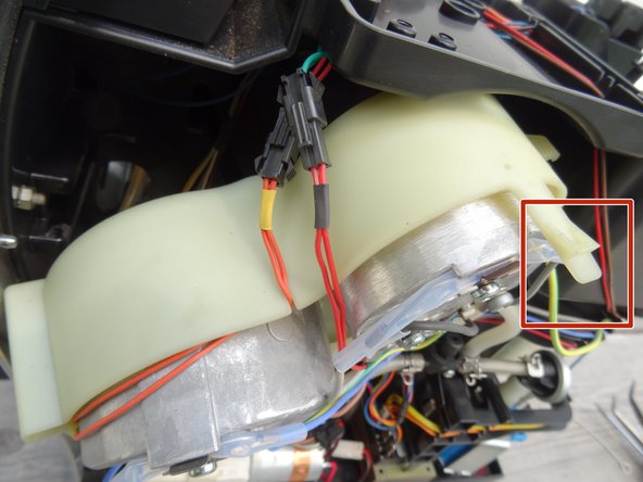 Jura model Z Replace water heater: step 11, image 3 of 3