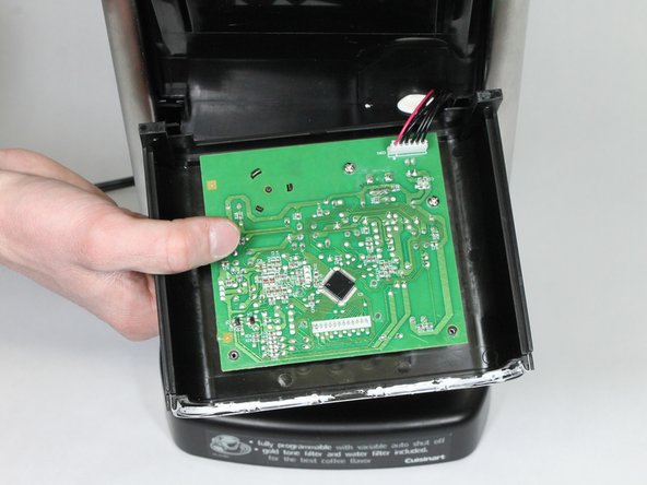 Cuisinart DCC-1200 Toggle Switch Replacement: crwdns2935265:03crwdnd2935265:02crwdnd2935265:02crwdne2935265:0