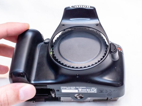 Canon EOS Rebel T3 Front Cover Replacement: stap 0, afbeelding 3 van 3
