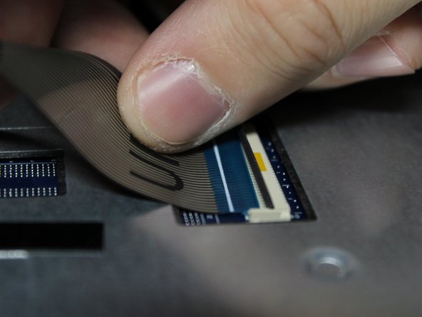 Dell Inspiron 17R-5737 Screen Replacement: crwdns2935265:09crwdnd2935265:03crwdnd2935265:03crwdne2935265:0