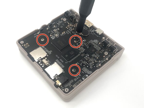 Anbernic RG35XXSP Case Replacement, Motherboard: crwdns2935265:06crwdnd2935265:02crwdnd2935265:02crwdne2935265:0