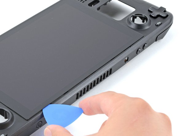 Steam Deck Front Shell Replacement, Begin to slice the adhesive: crwdns2935265:077crwdnd2935265:03crwdnd2935265:03crwdne2935265:0