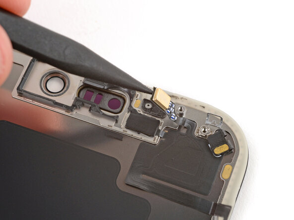 iPhone 17 Pro Max Screen Replacement, Pry up the sensors: crwdns2935265:027crwdnd2935265:02crwdnd2935265:03crwdne2935265:0
