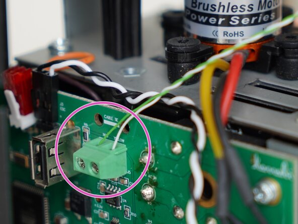 Kaffelogic Nano 7/LINK (A/B/C-N Serial) Thermocouple Replacement, Disconnect the thermocouple: adım 6, 3 resimden 1.