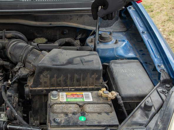 2006 Kia Rio Engine Valve Cover Gasket Replacement: crwdns2935265:06crwdnd2935265:03crwdnd2935265:03crwdne2935265:0