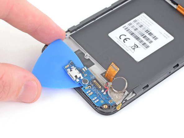 Motorola Moto E6 Plus Daughterboard Replacement: crwdns2935265:015crwdnd2935265:02crwdnd2935265:03crwdne2935265:0