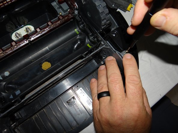 iRobot Roomba 891 Extractor Assembly Replacement: crwdns2935265:010crwdnd2935265:02crwdnd2935265:02crwdne2935265:0