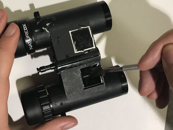 Celestron Nature DX Anchor Arm Replacement: crwdns2935265:010crwdnd2935265:02crwdnd2935265:02crwdne2935265:0