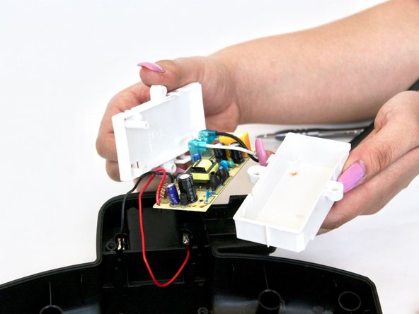 Hoover Presto 2-in-1 Cordless Stick Charger Replacement: crwdns2935265:07crwdnd2935265:02crwdnd2935265:02crwdne2935265:0