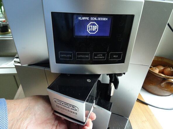 Modo de teste da DeLonghi ESAM 5600, Preparação: passo 1, imagem 2 %32