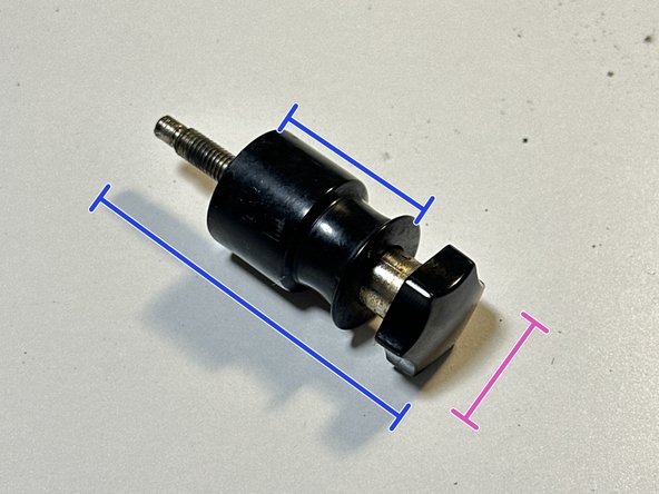 Zeiss Ikon Movielux Compact Projector Teardown, Removing all the knobs: crwdns2935265:09crwdnd2935265:02crwdnd2935265:03crwdne2935265:0