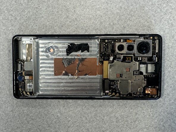 Motorola Edge Plus 2020 Battery Replacement: crwdns2935265:06crwdnd2935265:02crwdnd2935265:02crwdne2935265:0