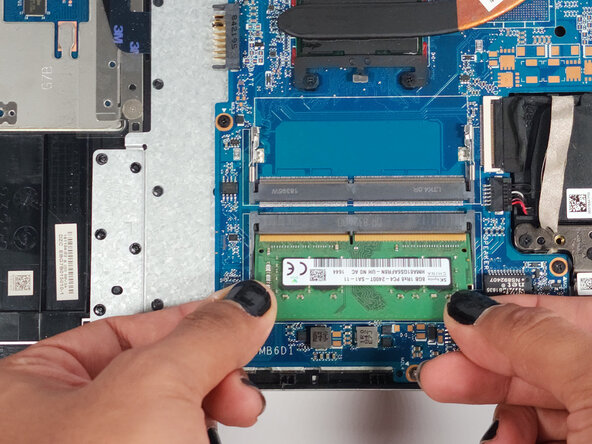 HP Pavilion 15-cs0012cl RAM Replacement, RAM: step 3, image 3 of 3