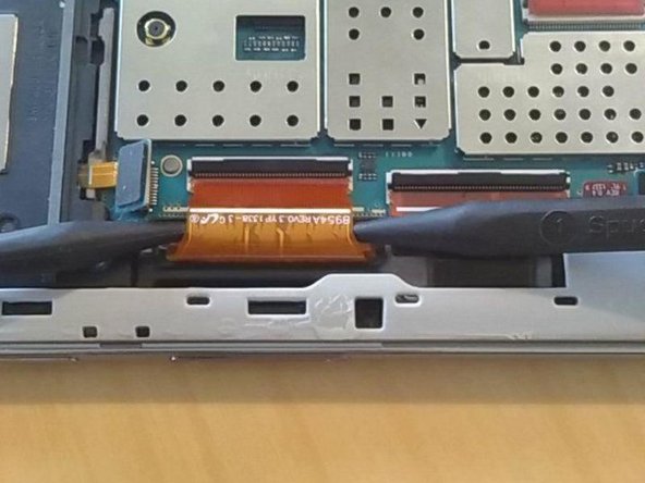 Samsung Galaxy Note 10.1 2014 Screen Replacement, Motherboard: crwdns2935265:09crwdnd2935265:02crwdnd2935265:03crwdne2935265:0