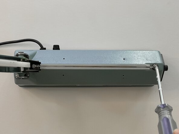 FS-200 Impulse Heat Sealer Heating Element Replacement: crwdns2935265:05crwdnd2935265:02crwdnd2935265:03crwdne2935265:0