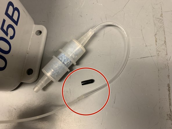 GI Node with Pressure Transducer Assembly, Adding desiccant cartridge: step 24, image 3 of 3