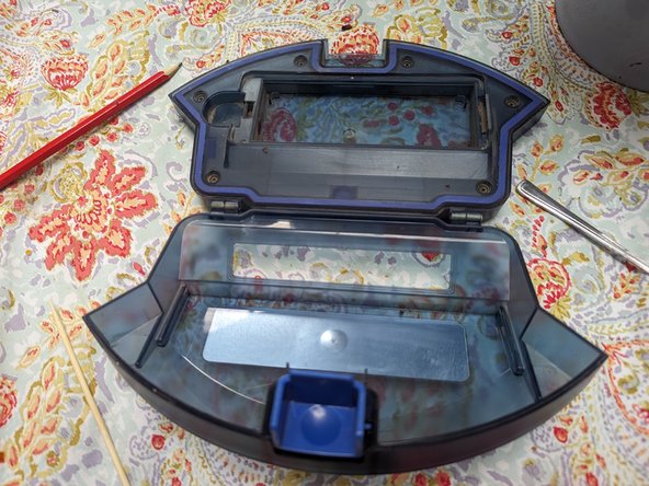 Eufy RoboVac G30 Dust bin hinge Replacement, Finishing the repair: crwdns2935265:04crwdnd2935265:02crwdnd2935265:02crwdne2935265:0