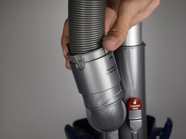 Shark Navigator Lift-Away Deluxe NV360 Power Button Replacement: crwdns2935265:08crwdnd2935265:02crwdnd2935265:03crwdne2935265:0