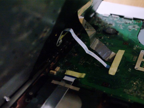 Asus U56E Laptop Screen Replacement: crwdns2935265:010crwdnd2935265:02crwdnd2935265:02crwdne2935265:0