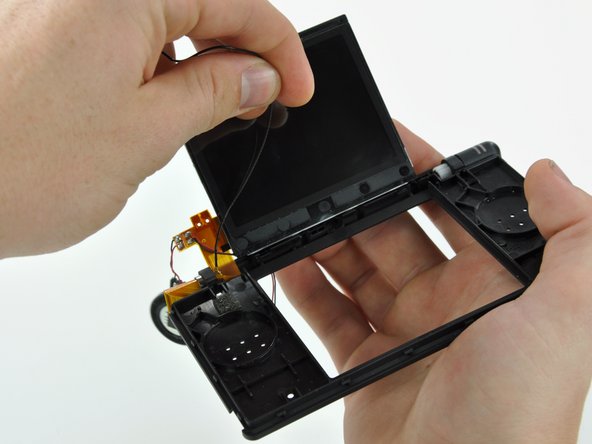 Nintendo DS Lite Wi-Fi Antenna Replacement: crwdns2935265:028crwdnd2935265:03crwdnd2935265:03crwdne2935265:0