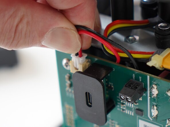 Kaffelogic Nano 7/LINK (D-P Serial) Stack Replacement, Disconnect the SSR signal: crwdns2935265:012crwdnd2935265:01crwdnd2935265:02crwdne2935265:0