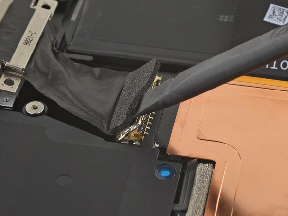 Microsoft Surface Pro X Surface Connect Port Replacement, Disconnect the Surface Connect port: passo 29, imagem 2 %32