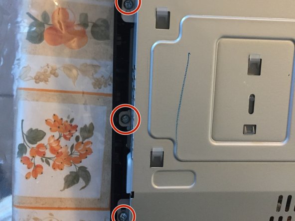 Sony BDV-NF620 Teardown, PSU Shield: crwdns2935265:016crwdnd2935265:01crwdnd2935265:03crwdne2935265:0