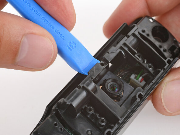How to Open Your Logitech C920s Webcam, Remove the inner housing: crwdns2935265:014crwdnd2935265:03crwdnd2935265:03crwdne2935265:0