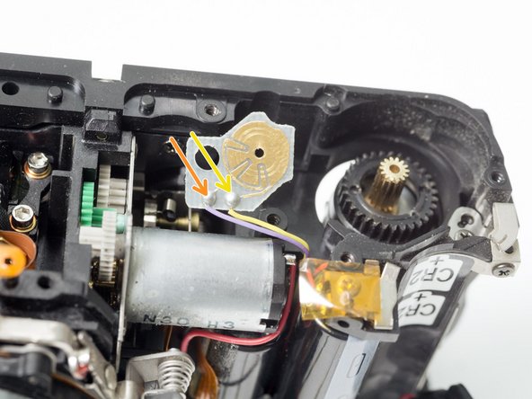 Pentax ZX-5n Sprocket Counter PCB Replacement, Remove sprocket counter PCB: crwdns2935265:010crwdnd2935265:02crwdnd2935265:02crwdne2935265:0