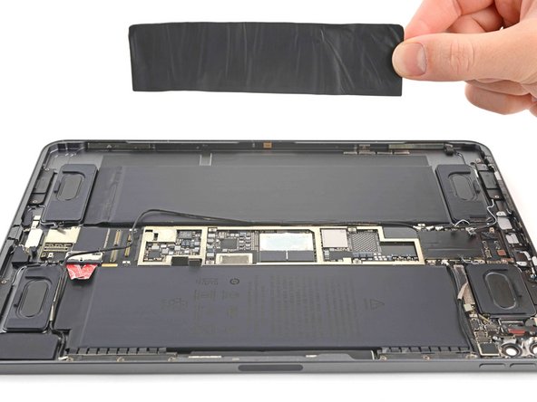 iPad Pro 11" 2nd Gen Logic Board Replacement, Peel off the logic board shielding: crwdns2935265:075crwdnd2935265:03crwdnd2935265:03crwdne2935265:0