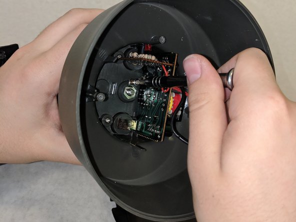 Coleman Rechargeable Fluorescent Twin Tube Lantern Power Switch Replacement: crwdns2935265:06crwdnd2935265:02crwdnd2935265:02crwdne2935265:0