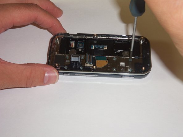 Samsung Glyde LCD Screen Replacement, LCD Screen: crwdns2935265:012crwdnd2935265:02crwdnd2935265:02crwdne2935265:0