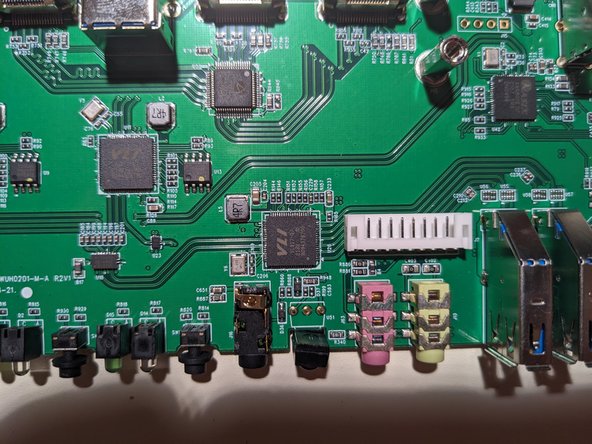 Monoprice Blackbird 4K HDMI 2.0 and USB 3.0 2x1 KVM Switch Teardown