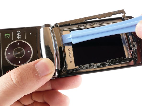 Motorola RAZR2 v9m Camera Replacement: crwdns2935265:09crwdnd2935265:02crwdnd2935265:03crwdne2935265:0