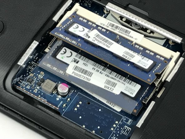 Toshiba Satellite S55t-A5389 RAM Replacement: crwdns2935265:03crwdnd2935265:02crwdnd2935265:02crwdne2935265:0