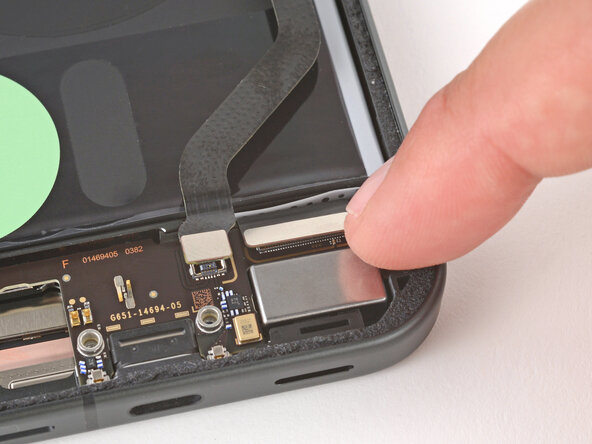 Google Pixel 10 Pro USB‑C Board Replacement: crwdns2935265:021crwdnd2935265:01crwdnd2935265:02crwdne2935265:0