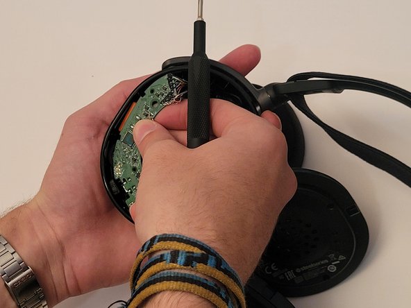 SteelSeries Arctis Pro Headset Volume Control Wheel Replacement: crwdns2935265:03crwdnd2935265:02crwdnd2935265:02crwdne2935265:0