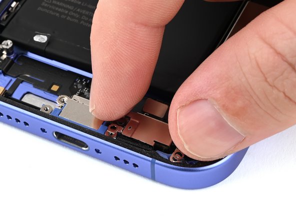 iPhone 16 Microphone Replacement, Install the microphone: crwdns2935265:037crwdnd2935265:02crwdnd2935265:03crwdne2935265:0