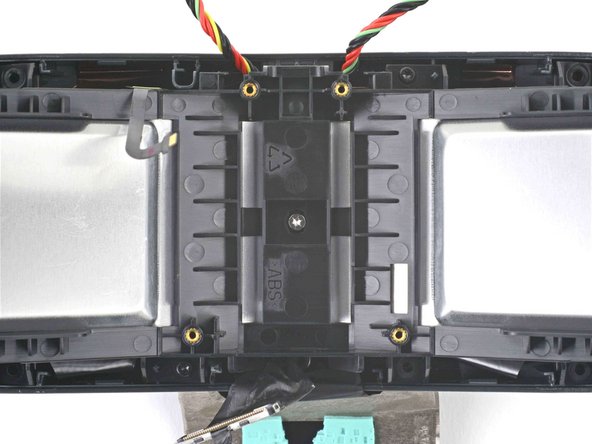 HTC Vive XR Elite Battery Cradle Power LED Replacement, Unfasten the front metal battery cover: crwdns2935265:023crwdnd2935265:02crwdnd2935265:02crwdne2935265:0