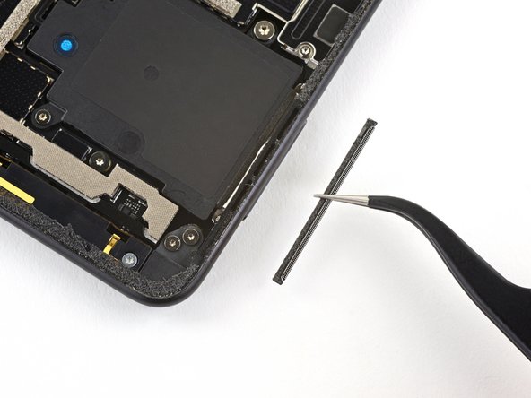 Microsoft Surface Pro X Screen Replacement, Speaker grille information: crwdns2935265:022crwdnd2935265:02crwdnd2935265:02crwdne2935265:0