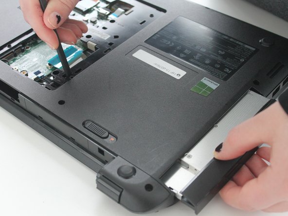 HP 15-d076nr Charge Port Replacement: crwdns2935265:016crwdnd2935265:02crwdnd2935265:02crwdne2935265:0