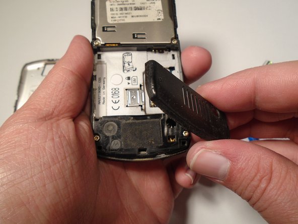 Motorola SLVR L9 Keypad Replacement, Antenna Cover: crwdns2935265:08crwdnd2935265:03crwdnd2935265:03crwdne2935265:0