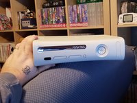 How to easily fix a Xbox 360 drive that wont open.