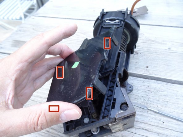 Check the Jura ENA micro 9 brew assembly: crwdns2935265:017crwdnd2935265:02crwdnd2935265:03crwdne2935265:0