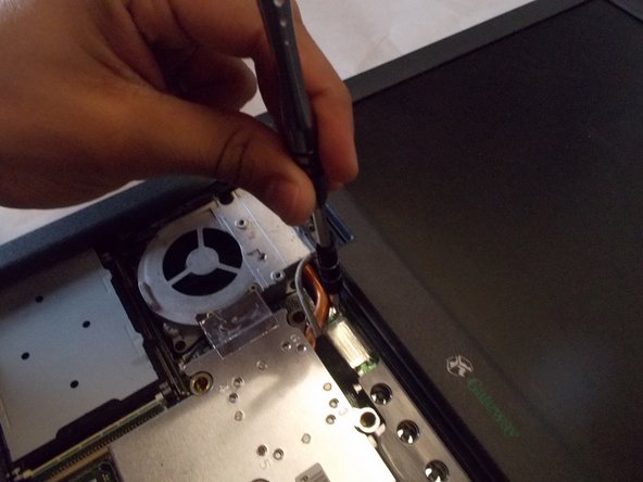 Gateway Solo 1450 Touchpad Replacement: crwdns2935265:012crwdnd2935265:02crwdnd2935265:02crwdne2935265:0